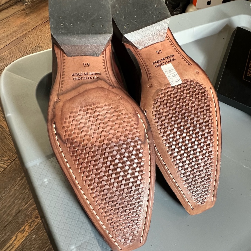 Da Vinci MENS SHOES SIZE 44 (11) 
Made in Italyy 
New without box - Picture 5 of 9